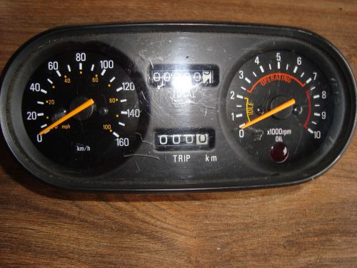 Yamaha speedometer and tachometer .4 miles