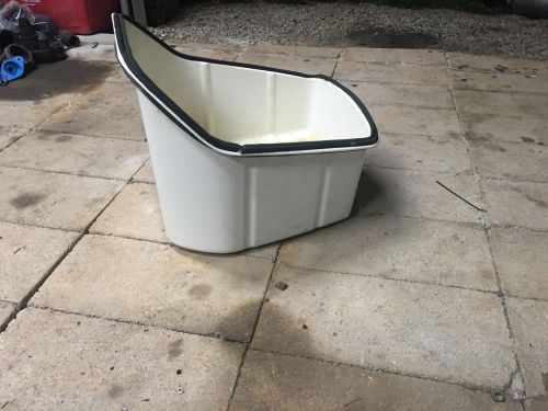 Yamaha wave venture triple 701 1100 storage bin cargo tray bucket front 95 96 97