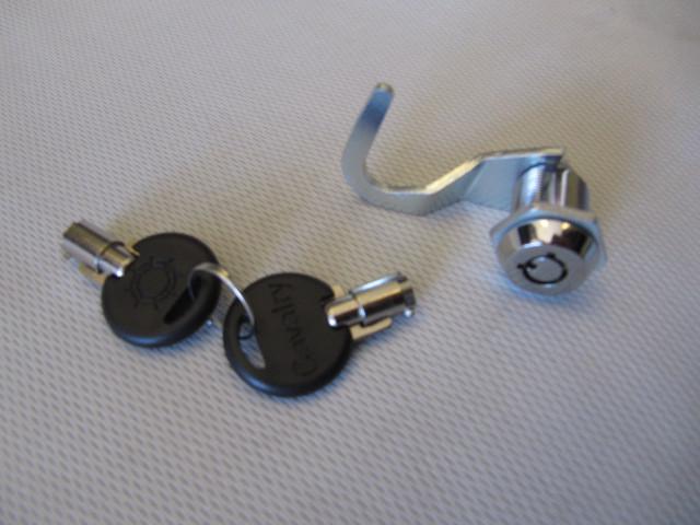 *new* tour pak tour pack lock / keys for harley davidson