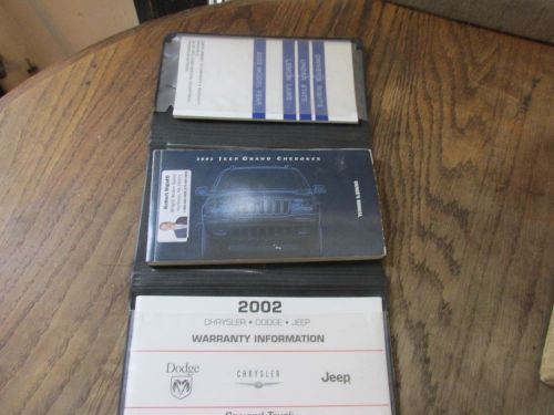 2002 02 jeep grand cherokee owner&#039;s manual set owners case