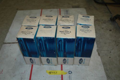 70 71 ford cj nos intake valves d00z6507a (8 valves/1per box) (#437)