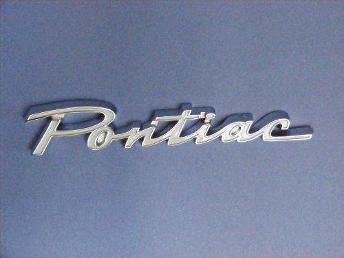 1961, 61 pontiac emblem