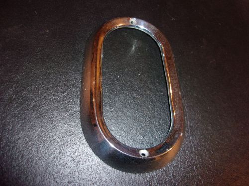 1950 1951 1952 buick tail light bezel 5939072 super roadmaster chrome  -b348