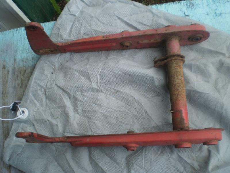 Honda 305 dream ca77 ca 78 swing arm assy.. rear fork 