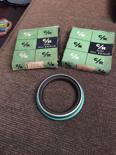 C/r qualtiy oil seals 32470-s. set of two seals. nos