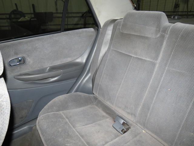 2000 mazda protege rear seat belt & retractor only rh passenger gray