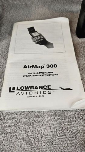 Lowrance avionics-airmap 300 gps-case, 2 battery oprions-car charger-manual-read