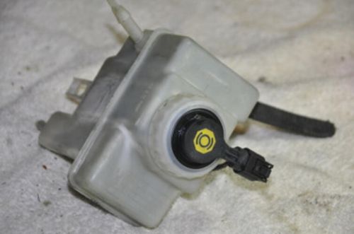 1) dd 18 bmw 34316764190 used oem brake fluid reservoir euro all parts