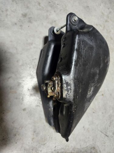 1985 yamaha tri-zinger yt60 4 - zinger gas/ fuel tank