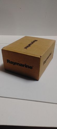 Marine gps antenna with 30 foot cable and accessories new in box  r62241