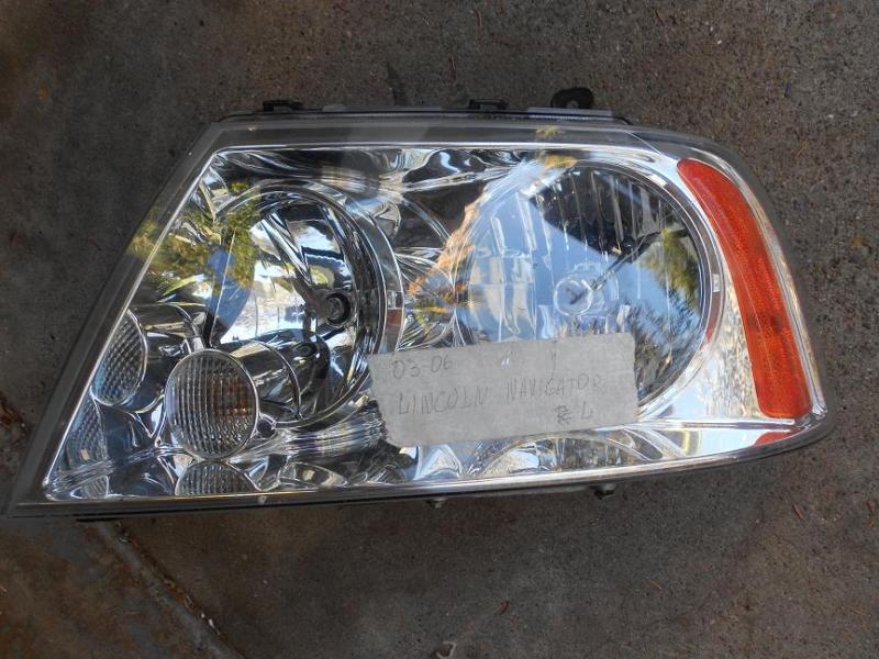 2003-06 lincoln navigator oem left xenon headlight