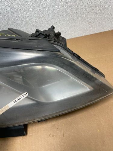 2013 to 2017 chevrolet traverse right passenger halogen headlight 8133l oem