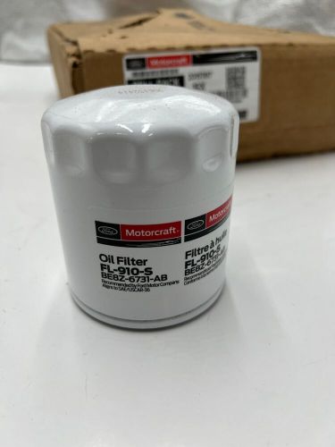 Box of 12 ford motorcraft engine oil filter fl-910s-b12, fl-910-s, 2315707 white