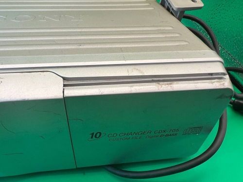 Sony 10 cd changer cdx705 custom file digital d bass untested with 1 cable - st2