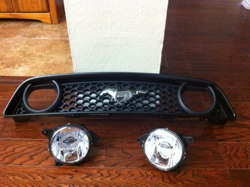 2013 2014 mustang gt grille fog lights