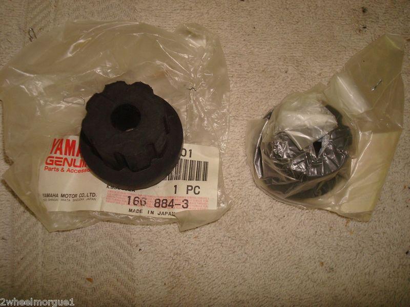 Yamaha nos (4) damper grommet 256-23434-01-00