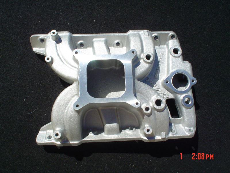 Pontiac v8 edelbrock torker ii intake manifold gto lemans 389-455 cid