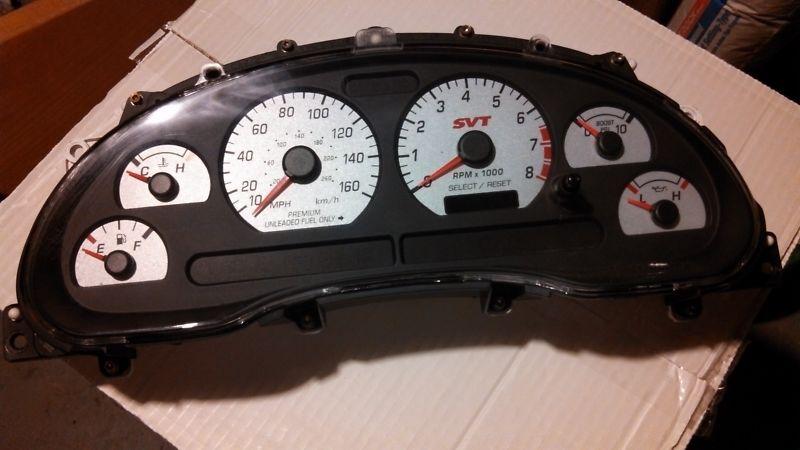 2004 cobra mustang gauge cluster