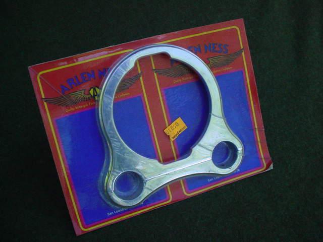 Arlen ness billet speedo/tach mount for harleys, new in package, fits 1" risers