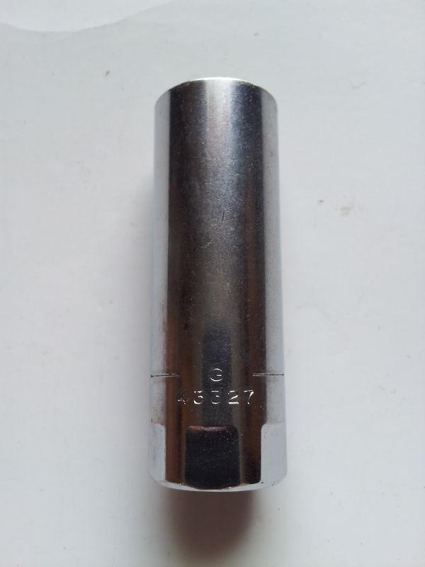 Craftsman 1/2" drive spark plug socket 5/8" 43327 -g-