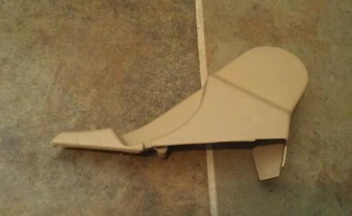 Mercedes 124 e320 300e 300te passenger lower seat belt trim mushroom 1249182230