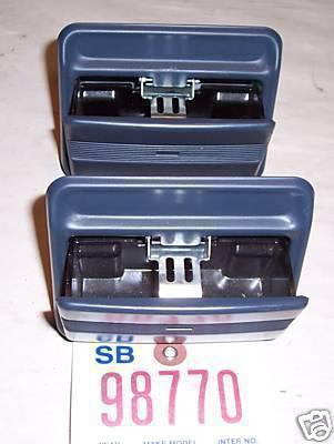 Honda 89 accord rear ashtray blue/pair 1989