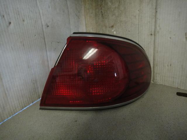 Lesabre ltd tail light 2000 buick rh taillight lamp