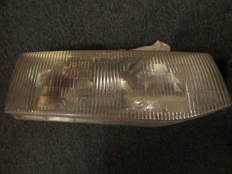 1991 -1996 escort rh headlamp assy