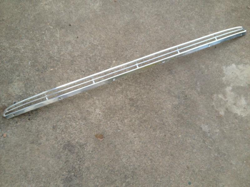 Mercedes chrome hood air vent 109 108 280se 280sel 250s 250se 280