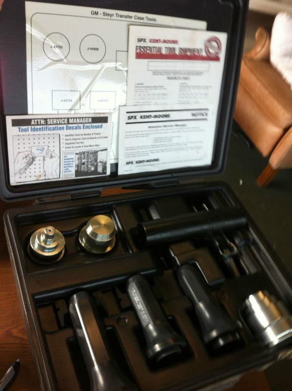 Kent moore tools gm steyr transfer case tools