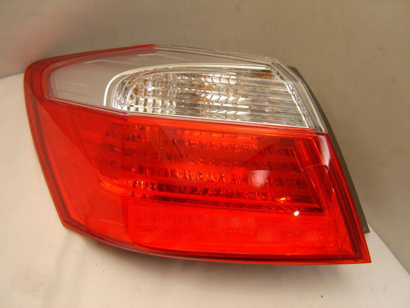 Honda accord sedan left tail light 13 oem 