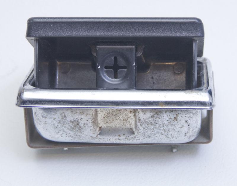 Ash tray for type 1 z-car (240/260/280z)