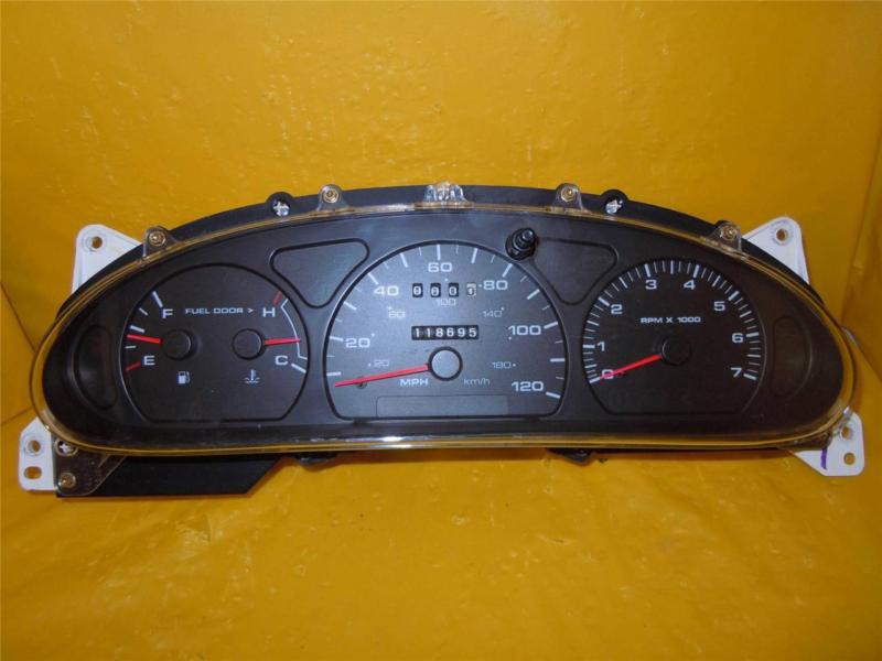 03 taurus sable speedometer instrument cluster dash panel gauges 118,695