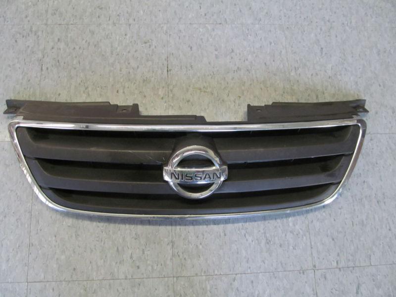 02 03 04  nissan altima grille oem grille nice