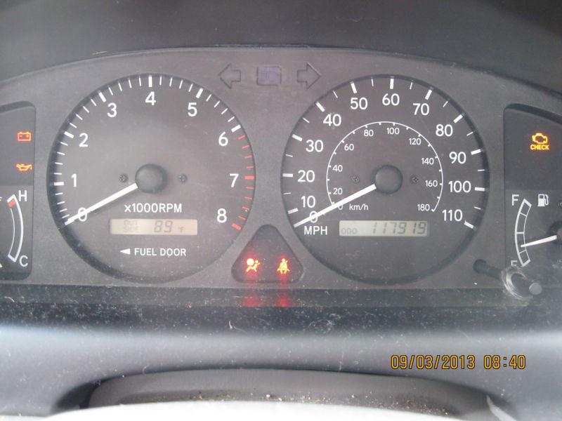 98 99 00 01 02 toyota corolla speedometer 258628