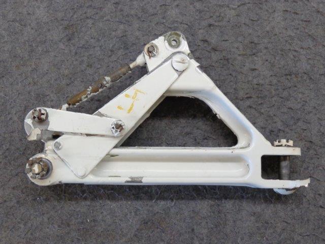 Piper pa28r-200 truss assy lh  p/n 67025-005