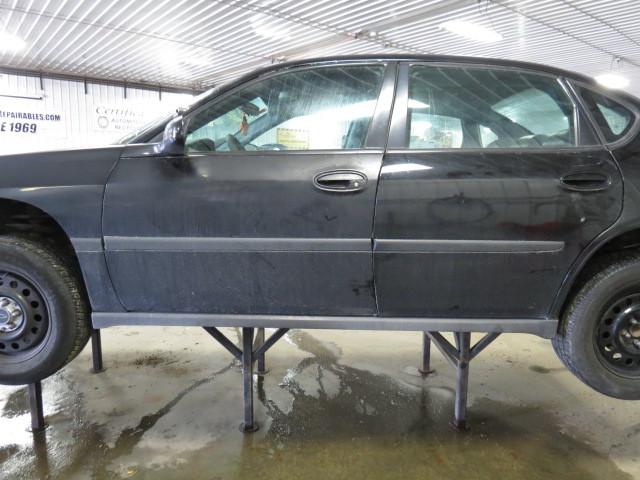 2004 chevy impala door latch driver left front 2655392