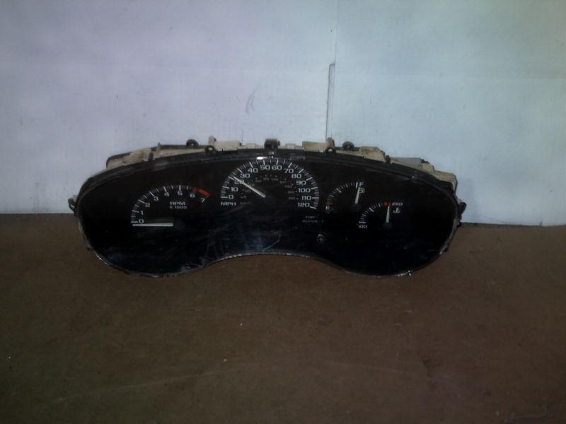 2001-2002 chevrolet malibu instrument cluster speedometer oem ng2702 09377951 