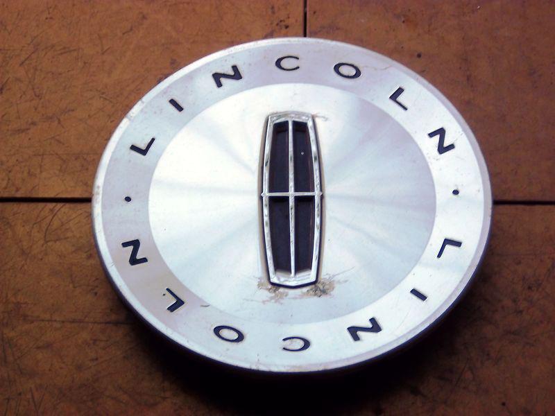 Lincoln zephyr, ls, mkz, or town car center cap 2001-2009 part no 3w13-1ao96-ba