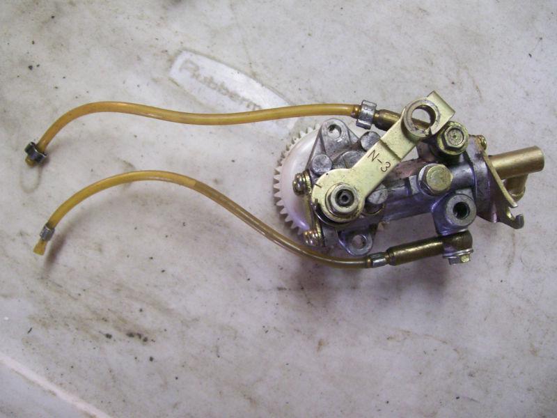 Ski doo rotax 670 mikuni oil pump assembly 90's summit