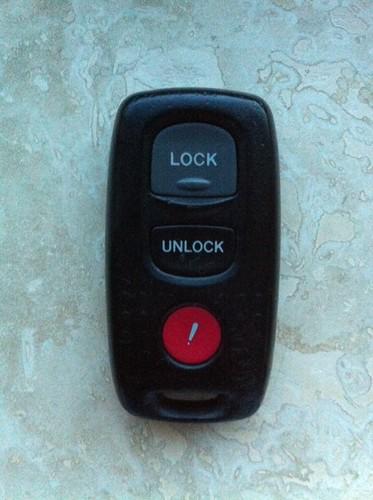 Mazda keyless  remote 3 button fcc id: kpu41846    no reserve!