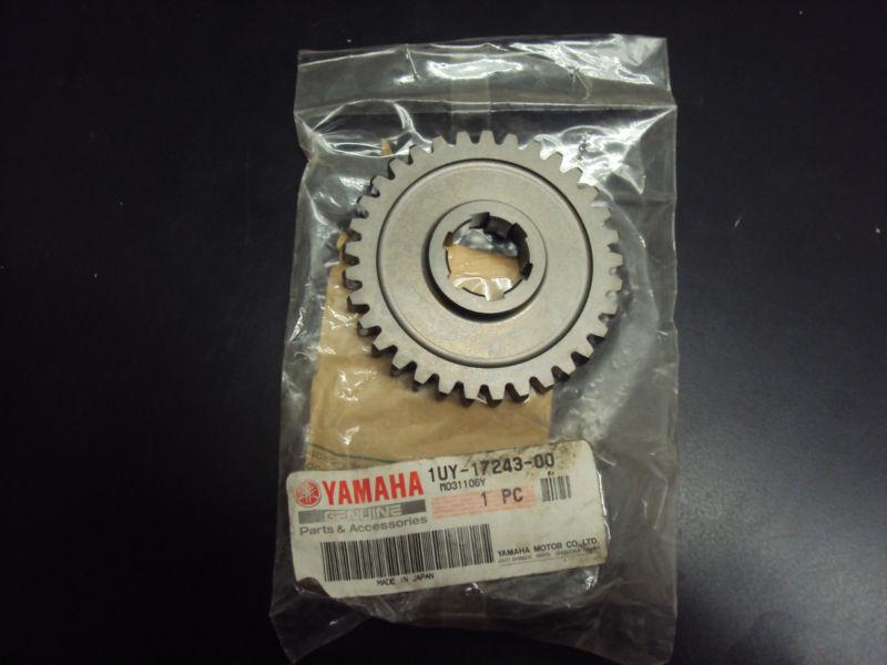 Yamaha gear reverse wheel 1, (33t), pn 1uy-17243-00-00,1987-11 yfm350 models