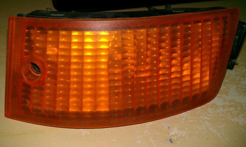 1990-1992 ford probe left front marker light