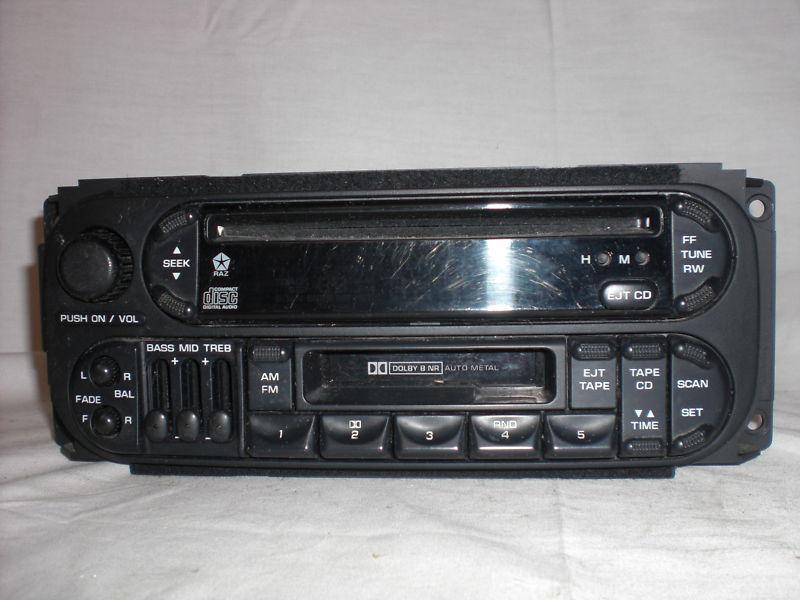 1999 chrysler concorde car stereo (am/fm stereo/cassette/cd player) 