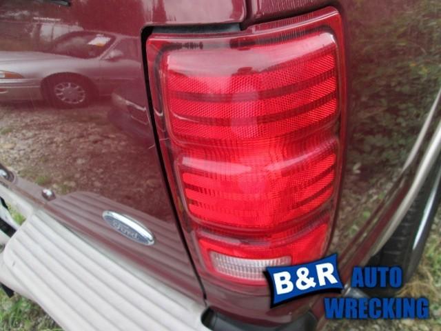 Right taillight for 97 98 99 00 01 02 ford expedition ~ metalic coated body