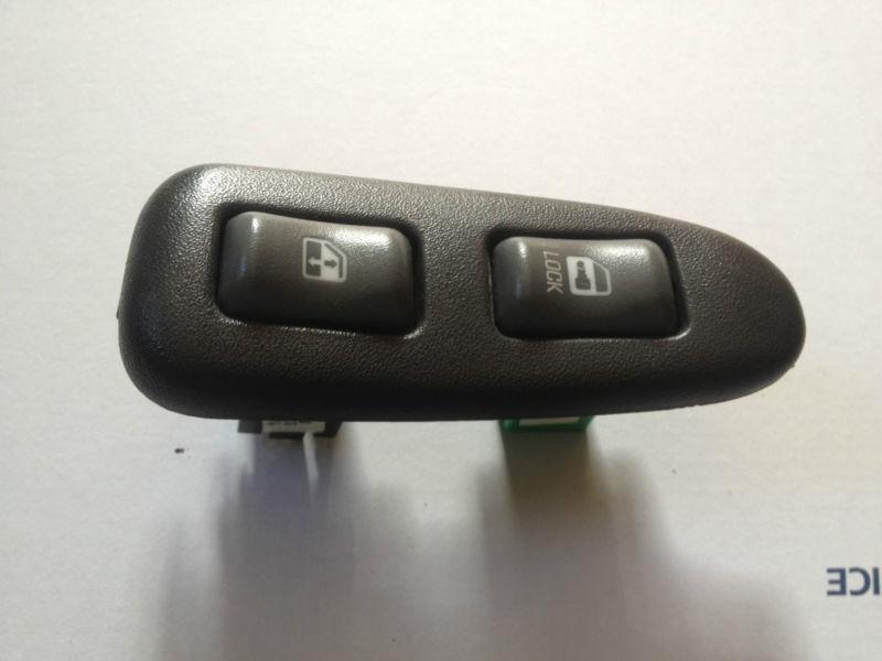 97-03 pontiac grand prix front passenger power window switch