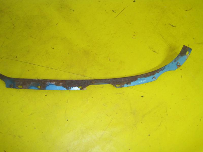 1959 chevy bel air 4 door right kick panel retainer