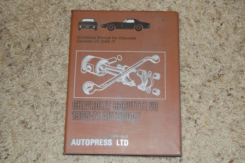 Chevrolet corvette 1965 to 1971 auto book hard cover