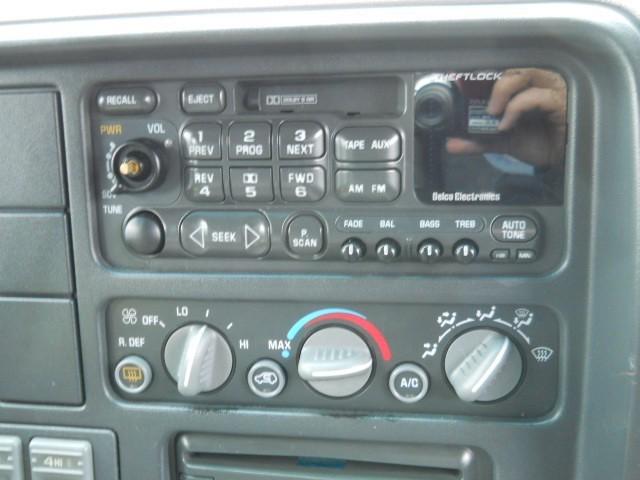 Radio/stereo for 95 96 97 98 99 chevy 1500 pickup ~