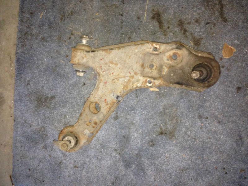 98-02 camaro firebird front r/h passenger side lower control arm